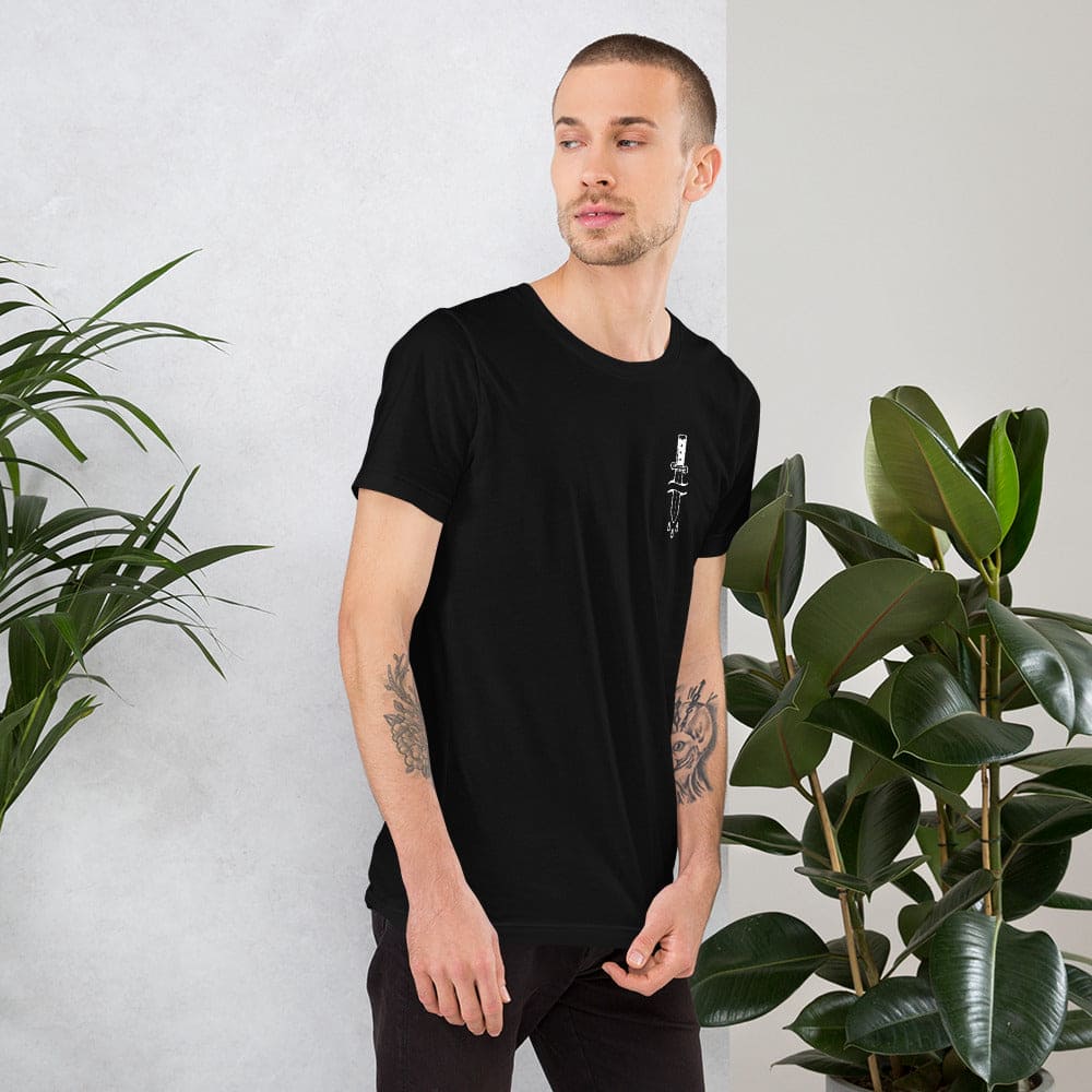 Unisex t-shirt "BLACK KNIFE"